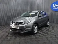 Used Nissan Qashqai Acenta 108 HP (79 kW) 2017 Grey SUV