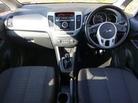 Used Kia Venga 89 HP (65 kW) 2015 Red Hatchback