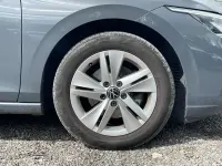 Usado VW Golf VII Life 130 HP (95 kW) 2021 Cinzento Citadino