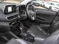 Used Hyundai Tucson Premium 177 HP (130 kW) 2019 Red SUV