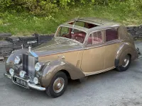 Second-hand Rolls Royce Silver Dawn 1983 Maro Berlinǎ