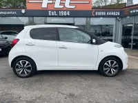 Usado Citroën C1 Flair 82 HP (60 kW) 2016 Branco Citadino