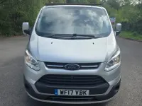 Begagnad Ford Transit Custom Limited 130 HK (95 kW) 2017 Silver Van