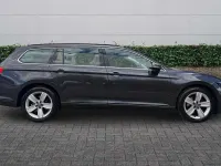 Used VW Passat SE 150 HP (110 kW) 2019 Grey Estate