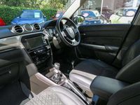 Used Suzuki Vitara SZ5 129 HP (94 kW) 2024 SUV