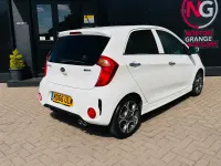 Used Kia Picanto Sport 84 HP (61 kW) 2017 White Hatchback