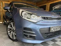 Used Kia Rio 90 HP (66 kW) 2015 Blue Hatchback