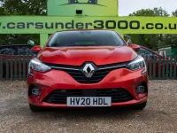 Used Renault Clio Iconic 85 HP (62 kW) 2020 Red Hatchback
