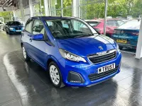 Używany Peugeot 108 Active 72 KM (52 kW) 2019 Niebieski Hatchback