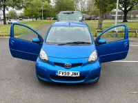 Usado Toyota Aygo 2009 Azul Citadino