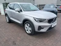 Usado Volvo XC40 Core 2023 Prateado SUV