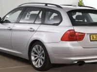 Used BMW 318 2009 Silver Estate