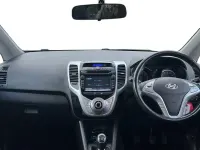 Begagnad Hyundai i20 SE 2018 Grå Halvkombi