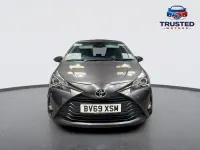 Used Toyota Yaris 107 HP (78 kW) 2019 Grey Hatchback