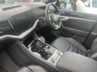 Used VW Touareg 286 HP (210 kW) 2023 SUV