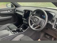 Usado Volvo XC40 Plus 197 HP (144 kW) 2024 Bege SUV