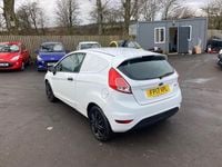 Used Ford Fiesta 2017 White Van