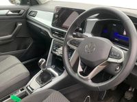 Used VW T-Roc Advance 150 HP (110 kW) 2024 Black SUV