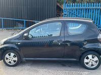 Used Toyota Aygo 67 HP (49 kW) 2010 Black Hatchback
