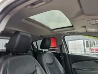 Usado Vauxhall Viva 75 HP (55 kW) 2016 Branco Citadino