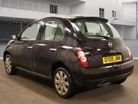 Begagnad Nissan Micra 79 HK (58 kW) 2009 Svart Halvkombi