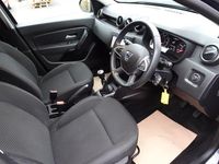 Used Dacia Duster Comfort 100 HP (73 kW) 2019 Grey SUV