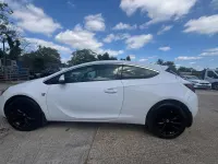 Used Vauxhall Astra GTC SRi 2013 White Coupe