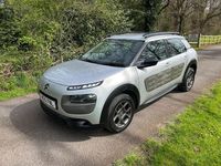 Used Citroën C4 Cactus Feel 110 HP (80 kW) 2015 Silver Hatchback