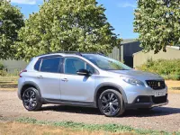 Used Peugeot 2008 GT-line 82 HP (60 kW) 2017 Grey SUV