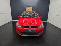 Begagnad VW Polo Edition 60 HK (44 kW) 2013 Röd Halvkombi
