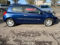Used Renault Clio II Dynamique 98 HP (72 kW) 2006 Blue Hatchback