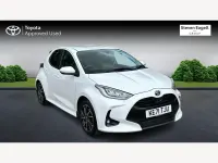 Used Toyota Yaris Design 116 HP (85 kW) 2021 White Hatchback