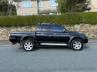 Usado Mitsubishi L200 Warrior 113 HP (83 kW) 2003 Preto Pickup