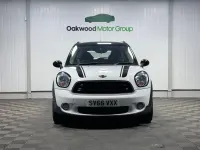 Used Mini Cooper D 112 HP (82 kW) 2016 White Hatchback