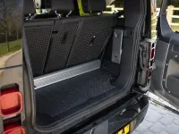 Used Land Rover Defender HSE 300 HP (220 kW) 2021 Grey SUV