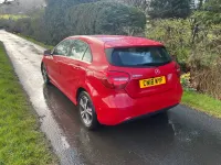 Begagnad Mercedes A180 Executive 2018 Röd Halvkombi