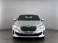 Used BMW 118 M Sport 140 HP (102 kW) 2019 White Hatchback