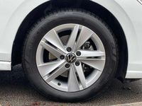 Used VW Golf VIII Life 115 HP (84 kW) 2024 White Hatchback
