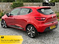 Used Renault Clio IV Dynamique 90 HP (66 kW) 2015 Red Hatchback