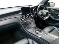 Used Mercedes GLC250 Active 211 HP (155 kW) 2019 Silver Estate
