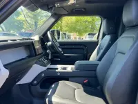 Usado Land Rover Defender S 249 HP (183 kW) 2025 Preto SUV