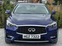 Used Infiniti Q30 Business 2017 Blue Hatchback