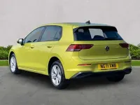Used VW Golf VIII Life 130 HP (95 kW) 2022 Yellow Hatchback
