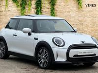Używany Mini Cooper Exclusive 134 KM (98 kW) 2023 Biały Hatchback