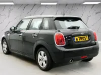 Used Mini Cooper Classic 136 HP (100 kW) 2019 Black Hatchback