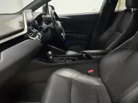 Used Toyota C-HR 122 HP (89 kW) 2018 Grey SUV