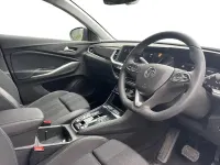 Used Vauxhall Grandland X S 222 HP (163 kW) 2024 White SUV