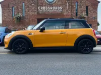 Used Mini Cooper Chili 136 HP (100 kW) 2015 Volcanic orange Hatchback