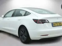 Used Tesla Model 3 Standard Range 239 kW (325 HP) 2020 White Sedan