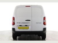 Ny Peugeot Partner 131 HK (96 kW) 2025 Vit Minibuss